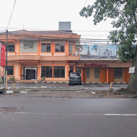 Reddoorz @ Achino Hotel Bandung Zewnętrze zdjęcie