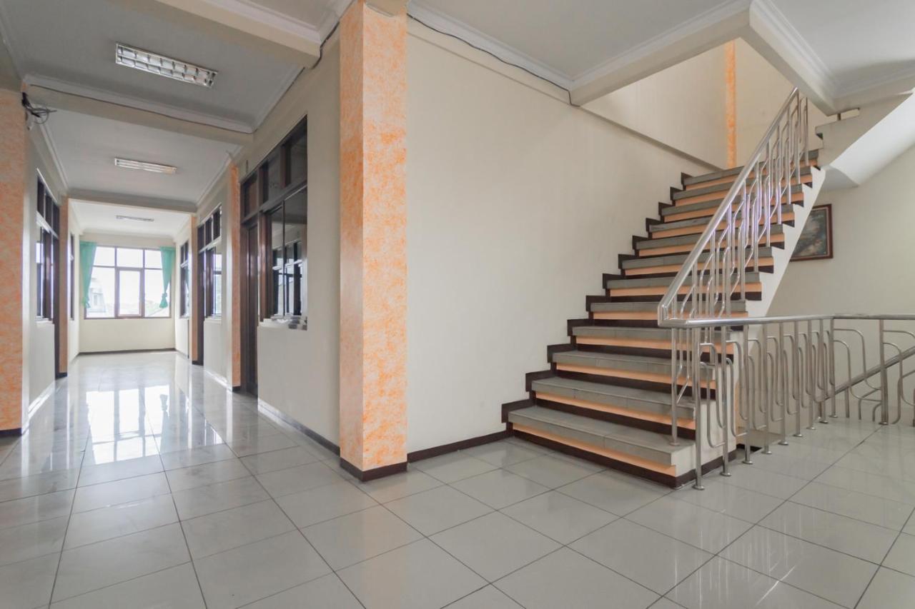 Reddoorz @ Achino Hotel Bandung Zewnętrze zdjęcie